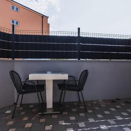 Lejlighed Antonio Lux Modern Podstrana